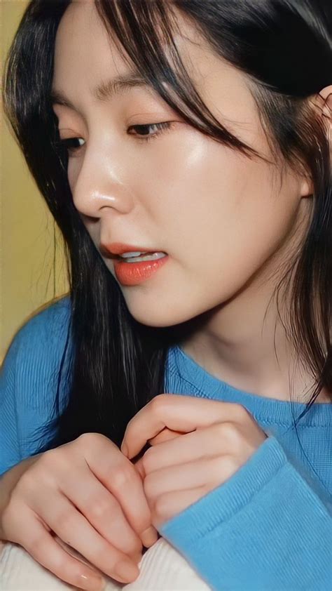 Red Velvet Irene Pretty Rv Wifey Pens Wallpaper Motorhome