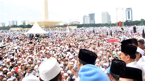 SMRC Mayoritas Pendukung Kelompok 212 Pilih Anies Prabowo Kedua Dan