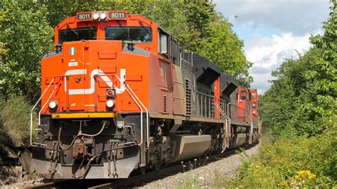 Thundercab Cn 8011 Leads Z120 Approaching There Last Destination At Bedford Ns Youtube