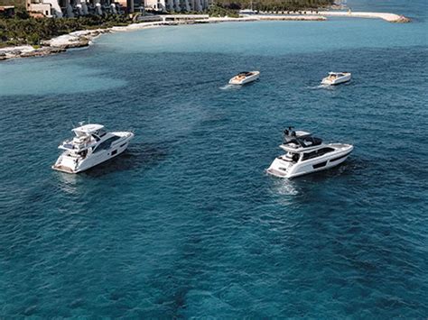 Yate Serena Xcaret Yachts