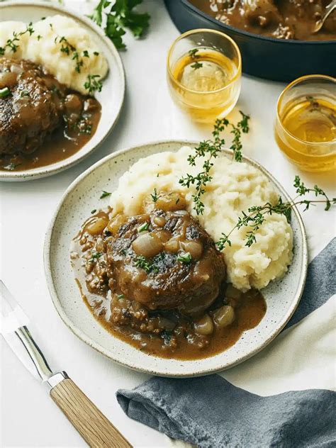 Irresistible Salisbury Steak with Rich Gravy Goodness