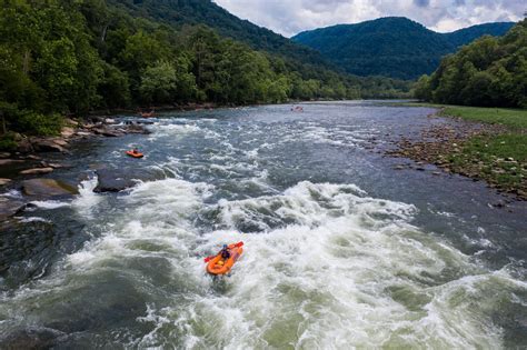 Upper New River Whitewater Rafting Adventures On The Gorge