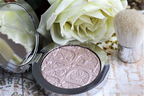 Dior Diorskin Nude Air Glowing Gardens Illuminating Powder With Kabuki