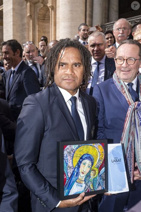 Photo Exclusif Christian Karembeu Les Membres Du Vari T S Club De