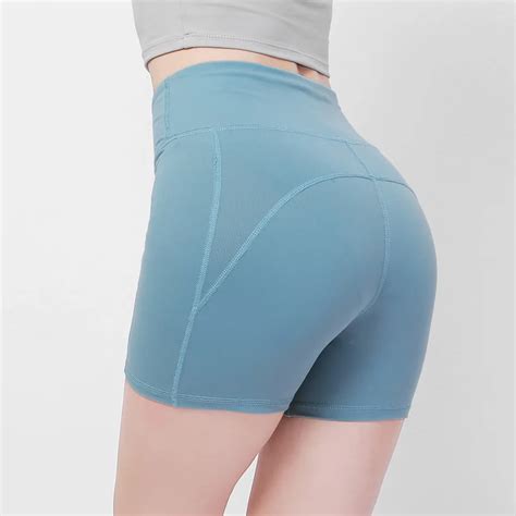 High Waist Gym Shorts Women Sexy Hip Up Yoga Shorts Breathable Quick Dry Sport Shorts For Women