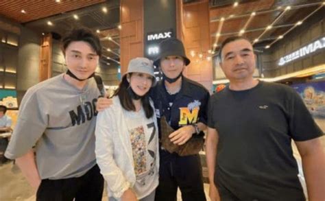 Bom Sex G C Vi T L B Ng L M L M Nghi V N Mang B U V I Ch Ng Tr Tu I