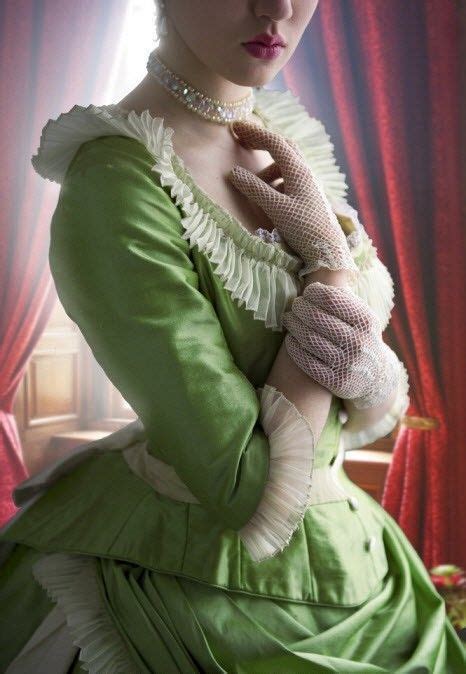 •♥ ڿڰۣ ♥• Victorian Fashion Historical Women Victorian Women