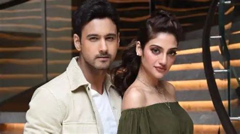 Nusrat Jahan Son Ishan And Yash Dasgupta Name As Father