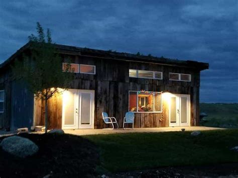 [UPDATED] 23 Dreamy Yellowstone Luxury Cabin Rentals