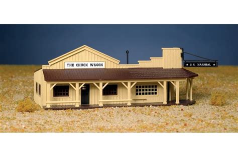 Bachmann Motel w/ Pool HO scale kit 45214