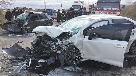 Piden testigos de un choque frontal en la Ruta 25 en el que murió un