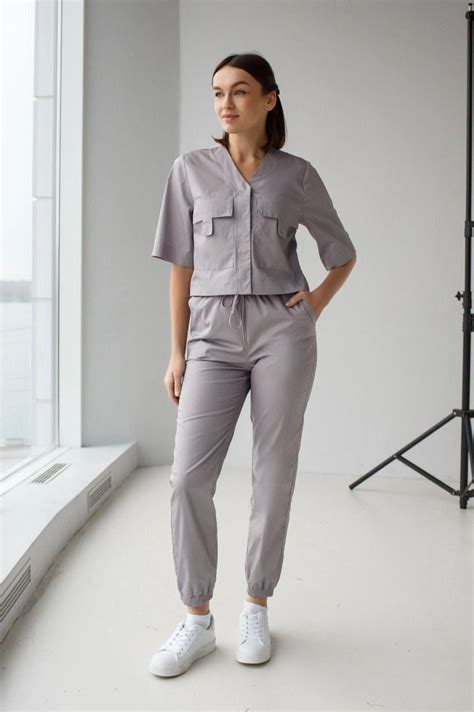 Женский медицинский костюм (серо-лиловый) "Ивона"