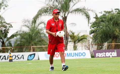 Hemerson Maria Retorna Ao Comando Do Vila Nova Futebol Na Veia