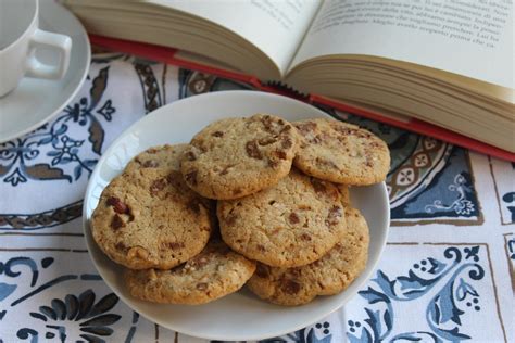 Biscotti Con Nocciole E Cioccolato Spignattando