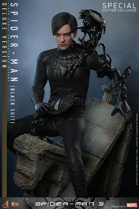 Spider Man Black Suit Deluxe Version Hot Toys MMS Th Scale Collectible Figure