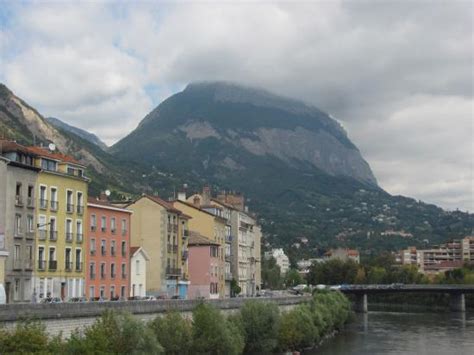 Le Petit Train Touristique De Grenoble All You Need To Know