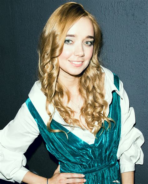 Hot And Sexy Alyona Chekhova Photos 12thBlog