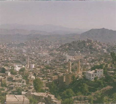 Photos of Taiz: Images and photos