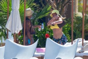 Bikini Anastasia Karanikolaou Cools Off At The Hotel Pool In Cabo