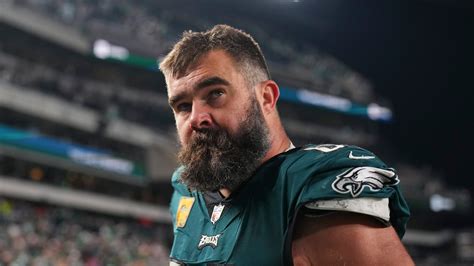 Emotional Jason Kelce retires after 13 NFL seasons as Super Bowl winner ...