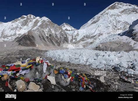 everest base camp, nepal Stock Photo - Alamy