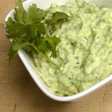 Guacamole Dip Recipe ~ Chef Lynn Crawford | Real Momma