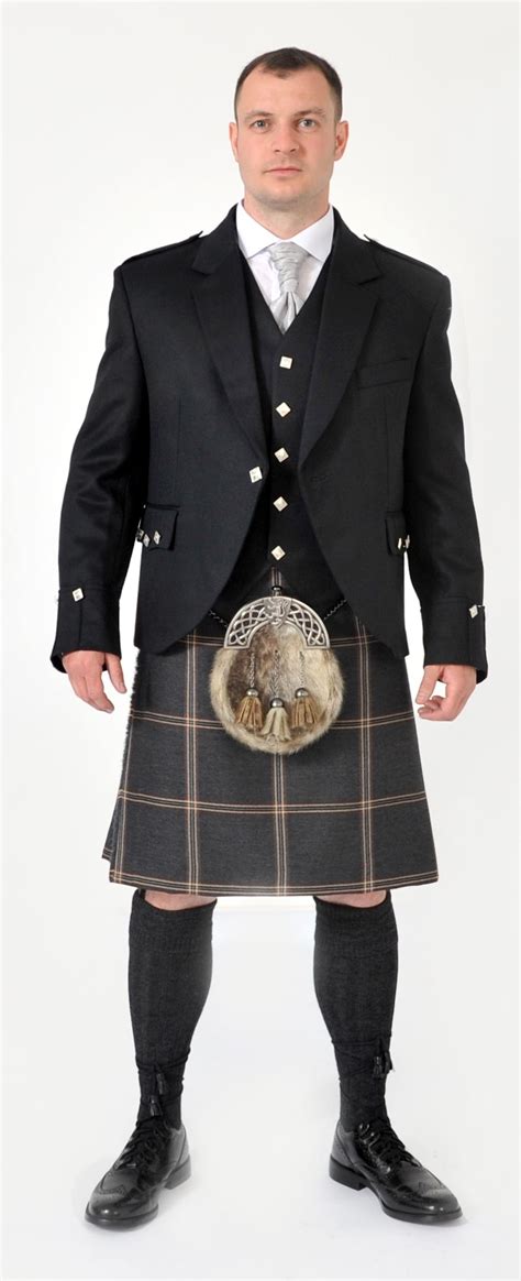 8 Yard Bespoke Kilt Package Your Tartan Your Choice Piper Store