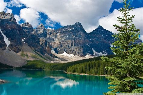 Emerald Lake Yoho National Park British Columbia Canada HD