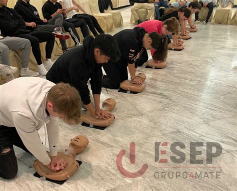 Equipo De Socorrismo En Piscinas De Madrid Esep Formaci N Mate