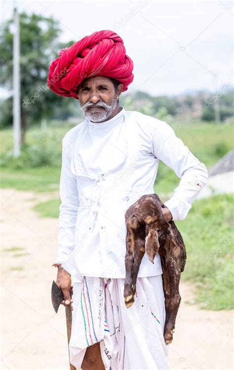 Jawai Rajast N India Septiembre De Retrato De Un Anciano Del