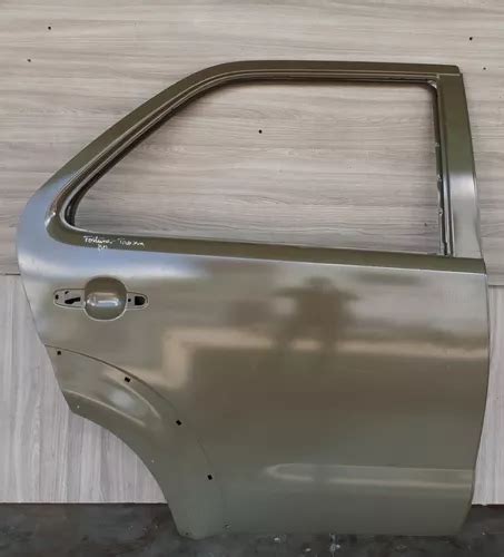 Puerta Trasera Derecha Toyota Fortuner Original Mercadolibre