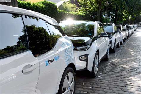 Bmw Bernimmt Von Carsharing Anbieter Drivenow