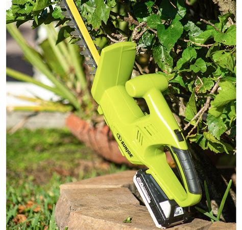 Home And Garden Outdoor Living Garden Necessities Edgers And Trimmers Sun Joe 24v Ion 18