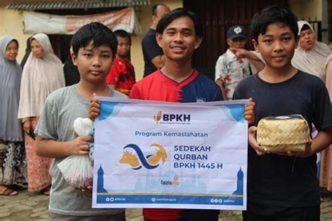 Bpkh Dan Lazismu Jawa Barat Salurkan Sedekah Qurban Di Stei Sebi Depok