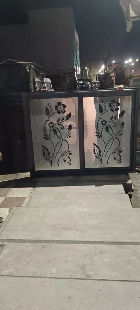 Aluminium Domal Sliding Window At Rs 550 Sq Ft Aluminium Sliding