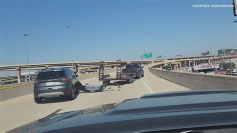 Road Rage Texas Truck Driver Rips Off Suvs Bumper After Driver Brake