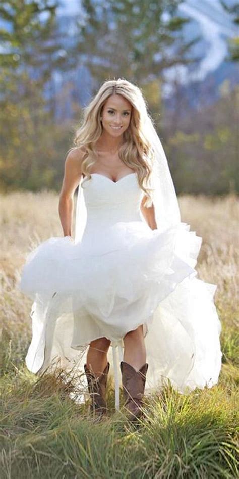 Top Country Style Wedding Dresses of the decade The ultimate guide ...