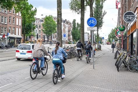 Proef Snelle Fietsers Mogen Naar De Rijbaan AMSTERDAM Bike City