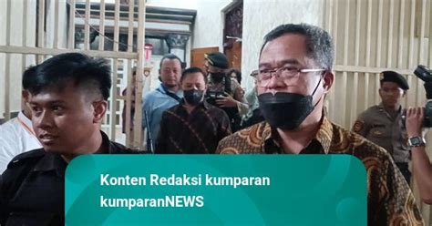 Terdakwa Tragedi Kanjuruhan Dituntut Tahun Bulan Penjara