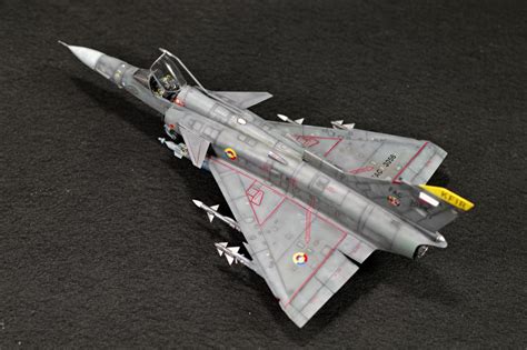 MMZ 1 48 KINETIC MODEL KFIR C10 Fuerza Area Colombiana