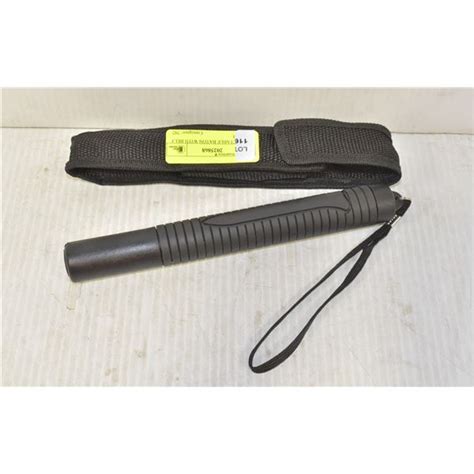 RETRACTABLE BATON WITH BELT SHEATH