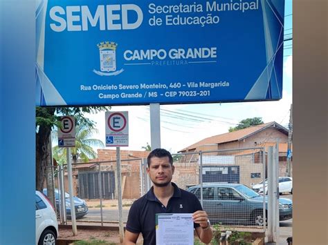 Tiago Vargas Pede Explicações à Semed Sobre Adiamento Do Retorno às