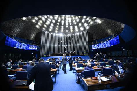 Auxílio emergencial Senado aprova texto base da PEC em 1º turno