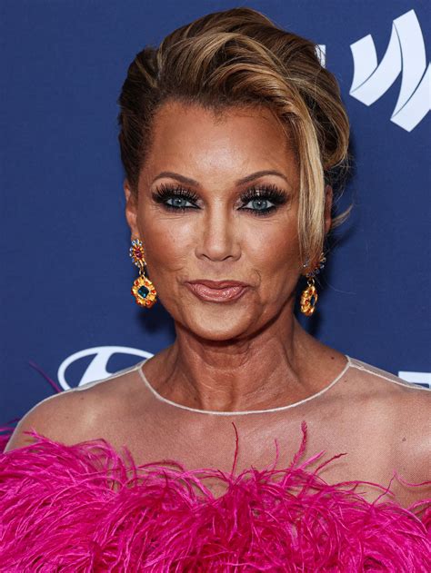 The Adventures Of Elmo In Grouchland Summary, Latest News, Trailer