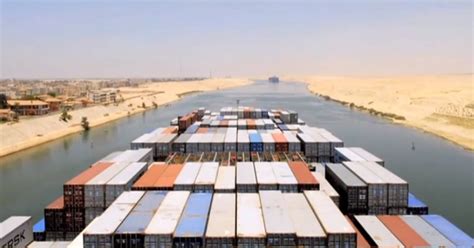 Worlds Biggest Container Ship Passes Through Suez Canal Timelapse