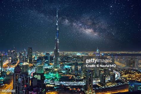 24,976 Dubai Star Stock Photos, High-Res Pictures, and Images - Getty ...