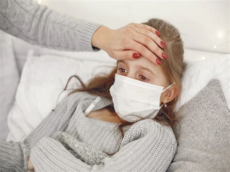 Tips To Keep Children Safe From Pneumonia In Winter