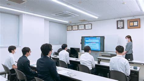 第2回「整備職 夏の会社見学会」開催しました｜採用情報トピックス｜採用情報｜株式会社スズキ自販長野