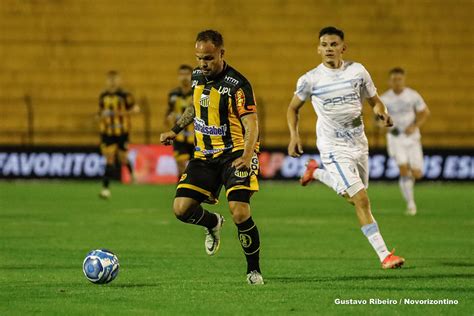 Confira os melhores momentos de Novorizontino 3 x 0 Londrina pela Série