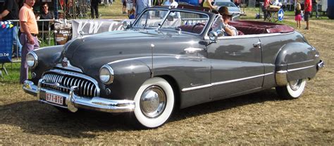 1947 Buick Roadmaster - Information and photos - MOMENTcar